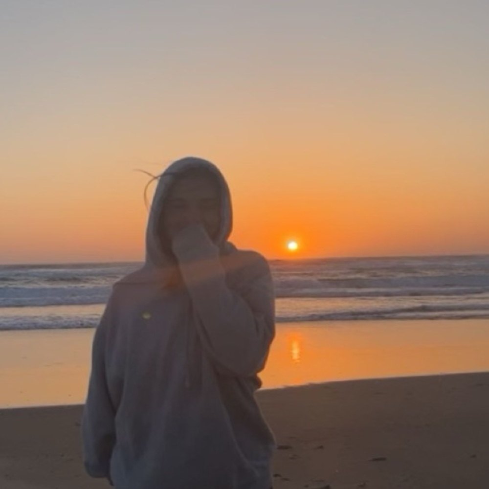 Meet your Posher, Mady